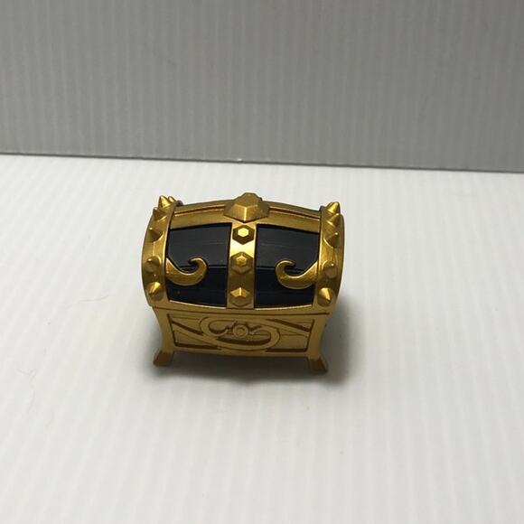 2016 Activision Skylanders Imaginators Gold Mystery Chest - Picture 1 of 3
